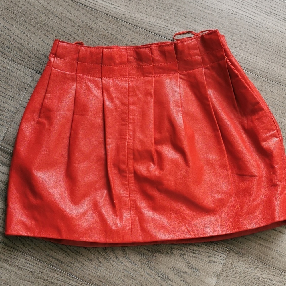 Zara Red Bubble Mini Skirt with Pleated Design